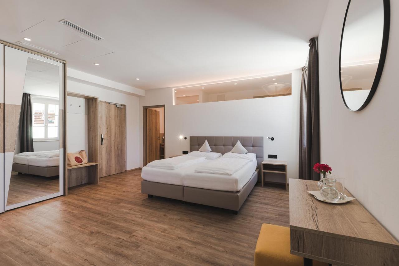 Hotel Mandelhof Аппиано-Сулла-Страда-дель-Вино Экстерьер фото