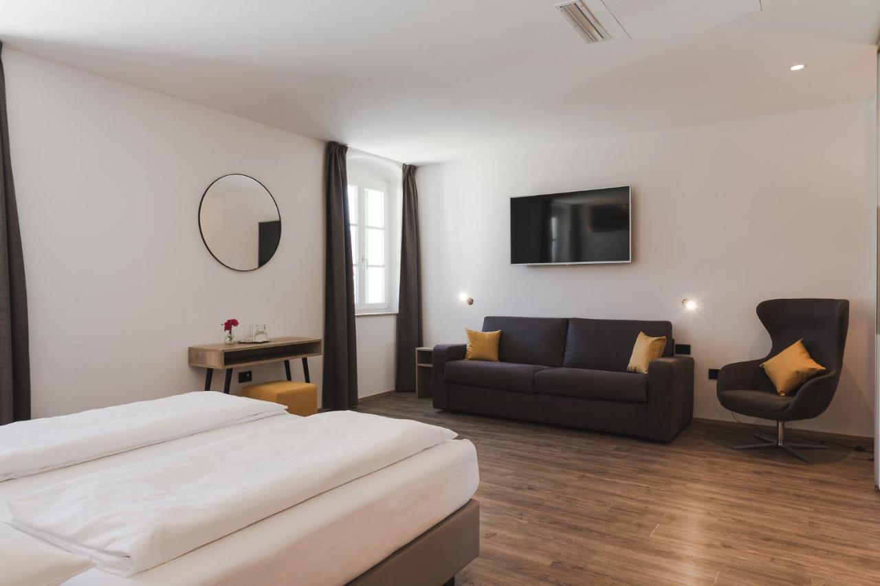 Hotel Mandelhof Аппиано-Сулла-Страда-дель-Вино Экстерьер фото