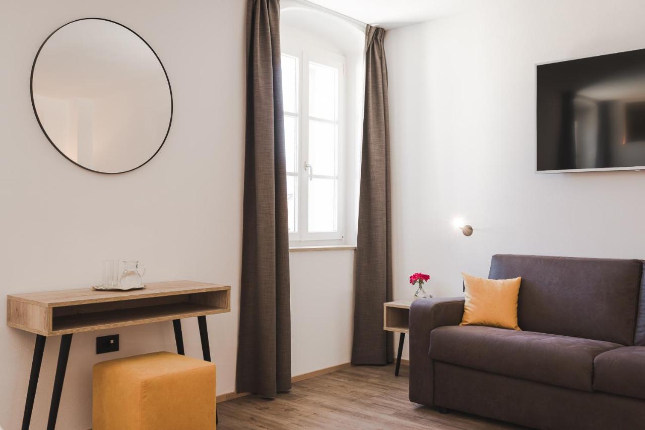 Hotel Mandelhof Аппиано-Сулла-Страда-дель-Вино Экстерьер фото